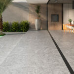 PISO PORCELANATO NATURAL RECTIFICADO VILLAGRES LOMBARDIA SILVER 108-108-